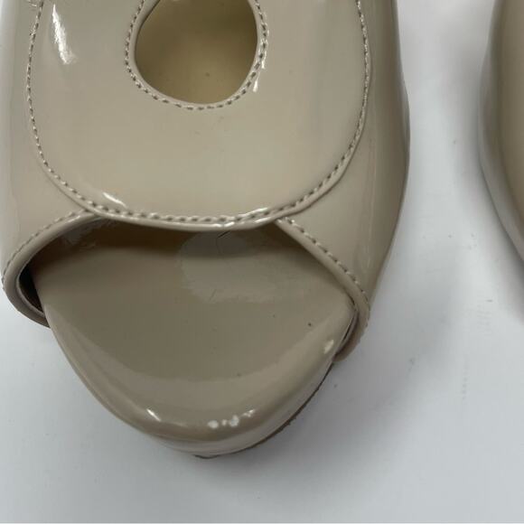 Guess Tan Wedge Heels Women’s Size 8.5M - Picture 3 of 13